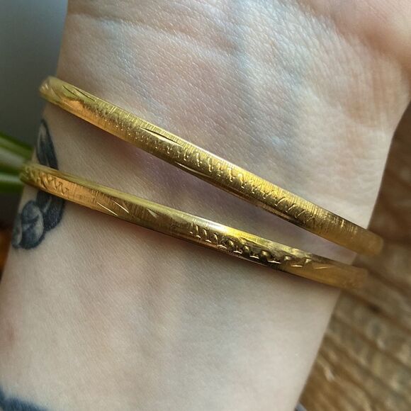 💛 14k Gold Filled Mexico Bangles - Picture 6 of 7